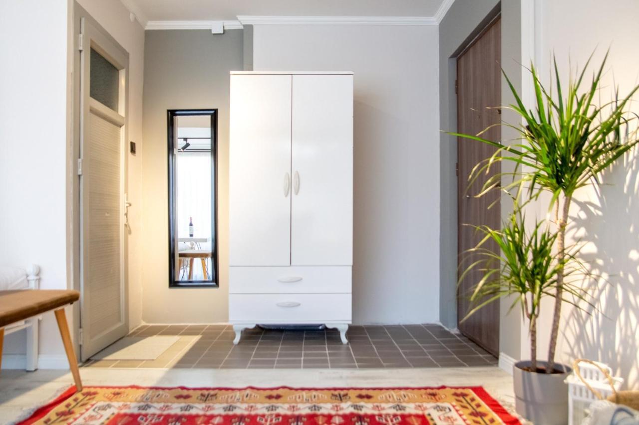 이즈미르 Invigorating Studio Flat Near Kordon In Alsancak 아파트 외부 사진